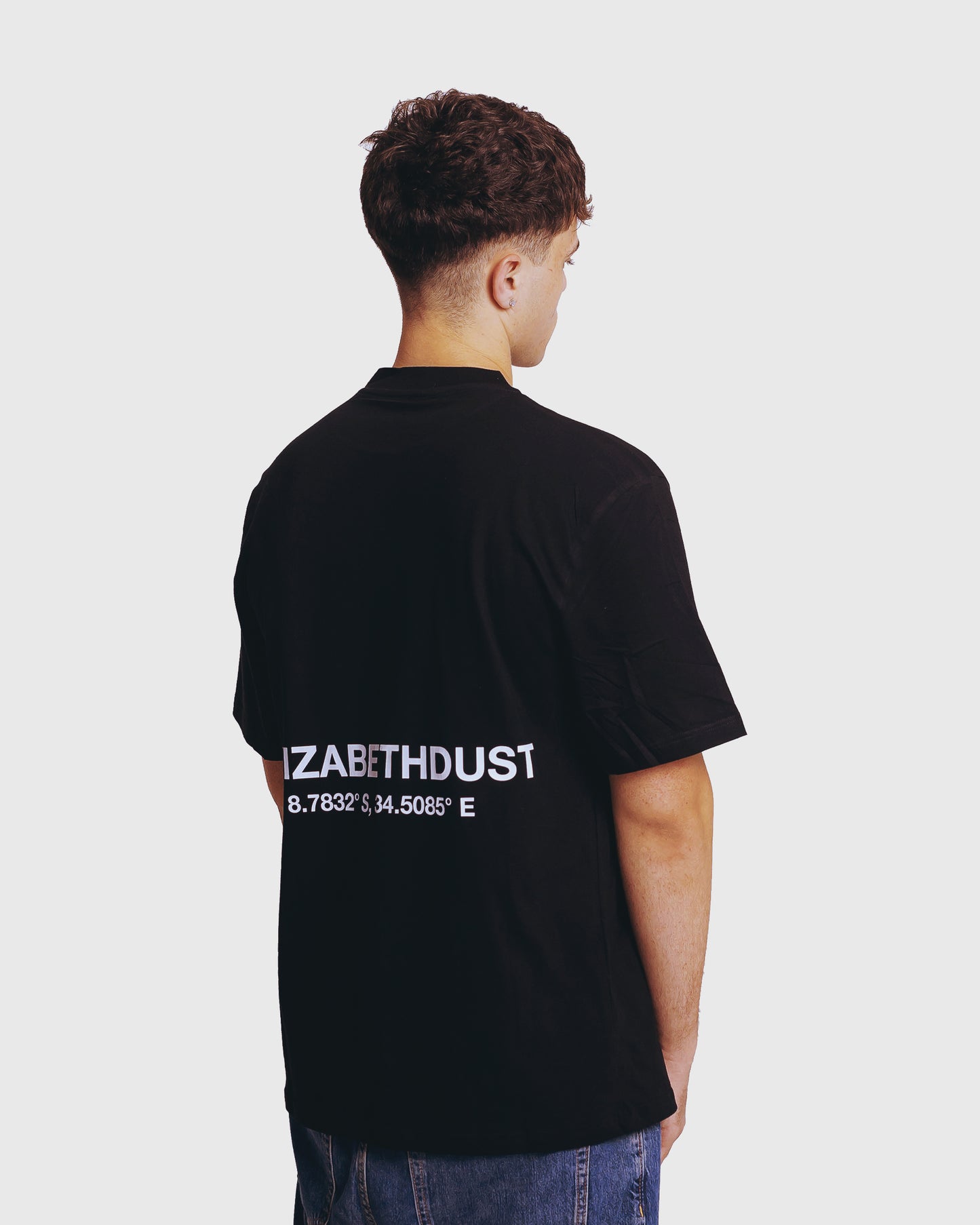 DREAMS REIMAGINED BLACK BOXY TSHIRT